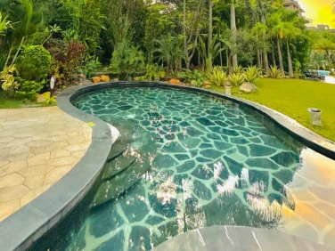 Xishuangbanna Wuxiang Quannuan Inn